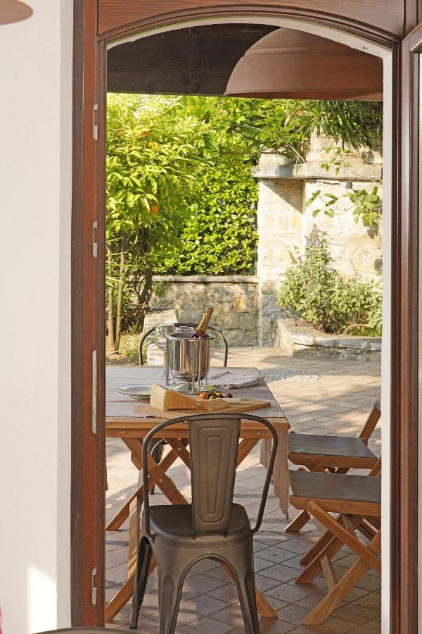 Villa Bouganville Toscolano Maderno Buitenkant foto
