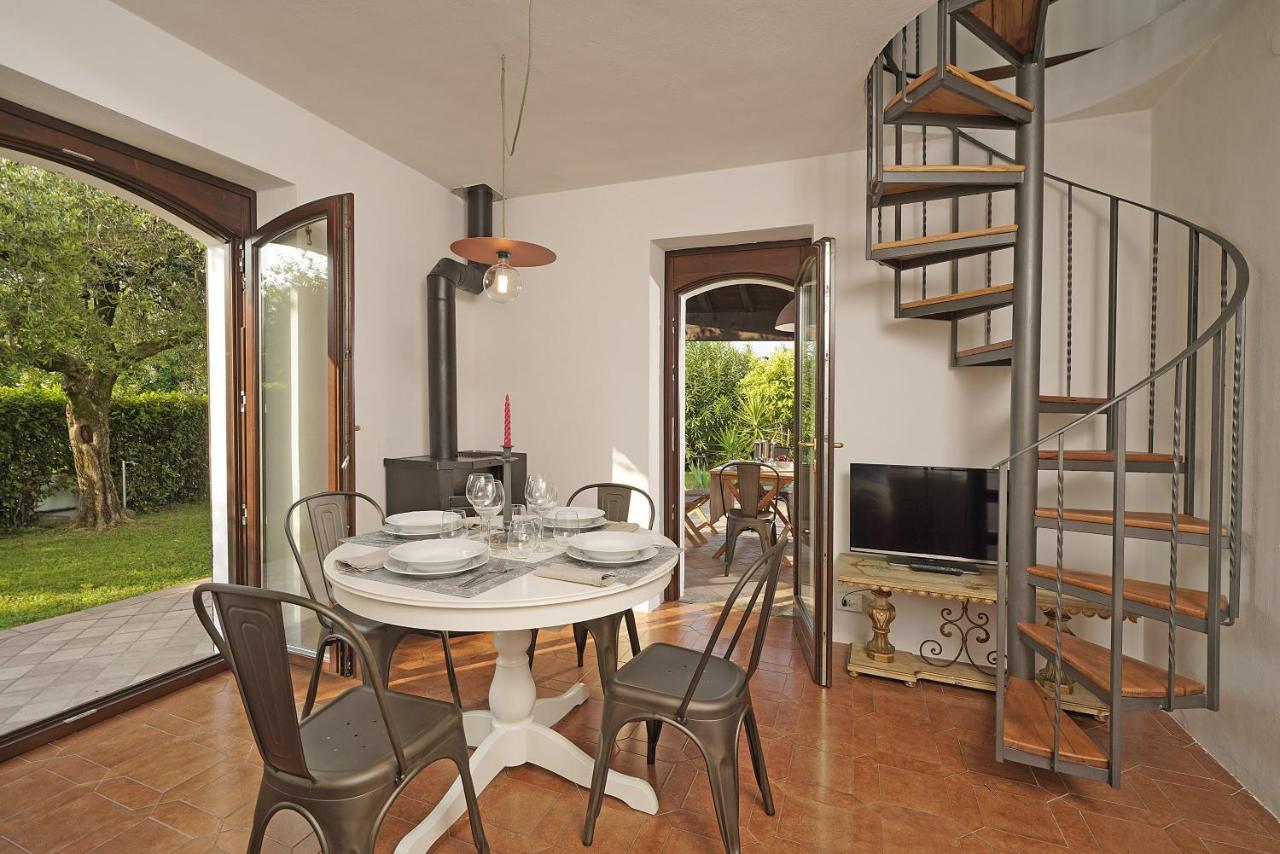 Villa Bouganville Toscolano Maderno Buitenkant foto